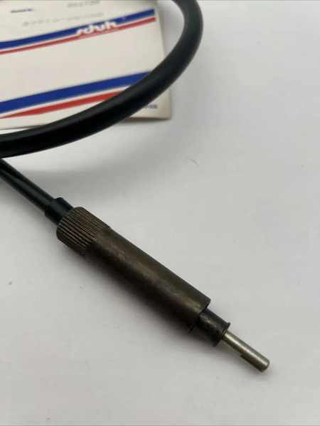SUZUKI GSXR 1100 TACHOWELLE CABLE SPEEDOMETER 34910-06B00 ORIGINAL XX21795