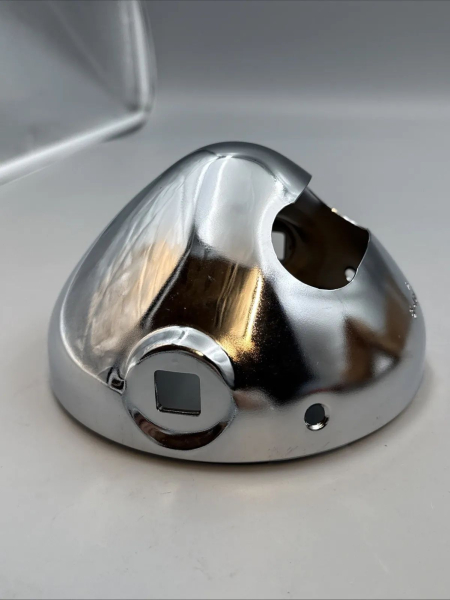 SUZUKI LAMPENGEÄUSE GN125E GSX400L GS450L  HOUSING,HEADLAMP 51810-44201 XX23150