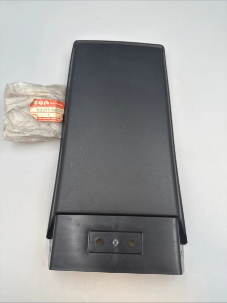 Yamaha SUZUKI HINTERER KOTFLEGEL GSX600F EXTENSION, REAR FENDER 63311-19C00 XX23187 63311-19C00 Original Ersatzteil – MG-Teil