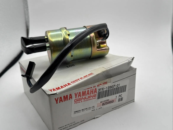YAMAHA KRAFTSTOFFPUMPE KOMPL FZR250R XVS1100 XVS650 BT 1100 Bulldog FUEL PUMP COMP 3YX-13907-02 ORINAL NEU