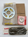 SUZUKI GN 125 KETTENSATZ KETTEN KIT CHAIN SPROCKET SET ORIGINAL NEU L0148